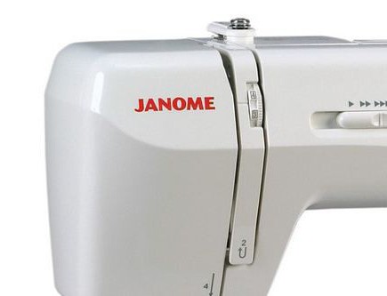 máquina de coser janome juno 513 