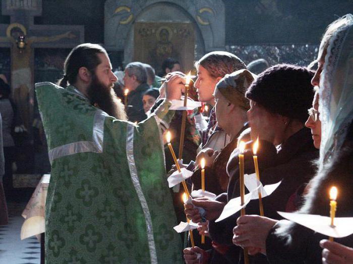 servicio de la iglesia en el que se realiza el sacramento de la Santa Cena