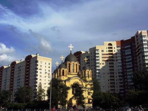 Iglesia de la Natividad de Cristo en Kollontai: historia, horario, dirección