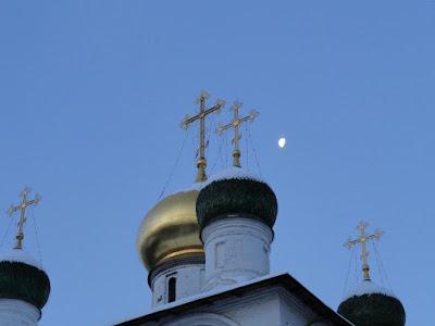 Monasterio de Sretensky en Moscú: coro, santuario, hotel