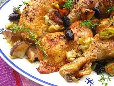 piernas de pollo en el horno con patatas