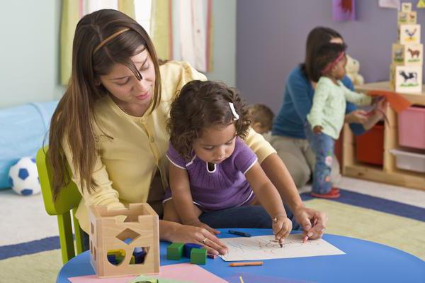 Cómo escribir un currículum maestro de Kindergarten? Características del ejemplo
