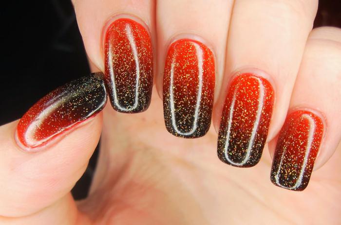 Ideas de manicura rojo-negro