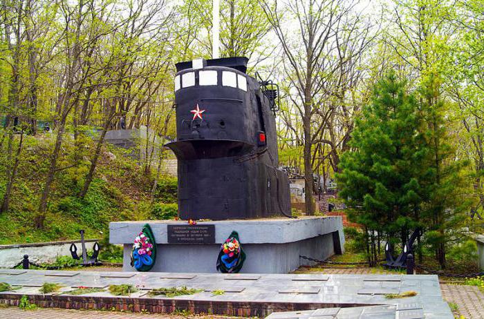 Cementerio naval en Vladivostok: historia antigua y modernidad