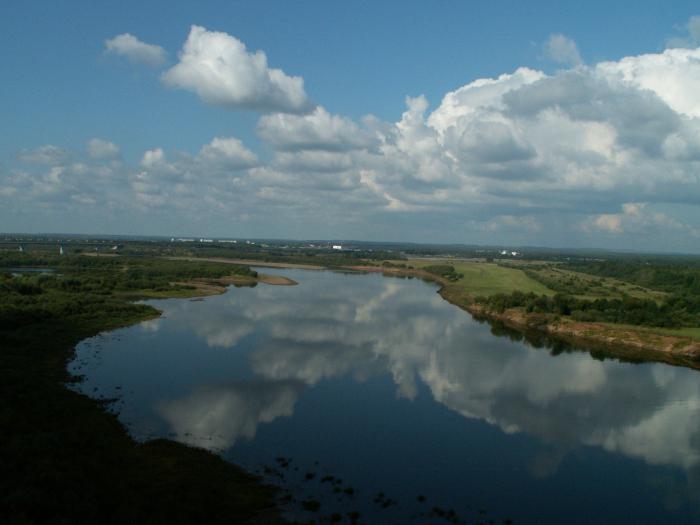 donde desemboca en el río Vyatka