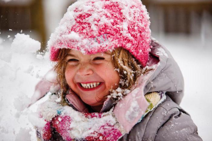 Descanso activo en Moscú en invierno los fines de semana con niños