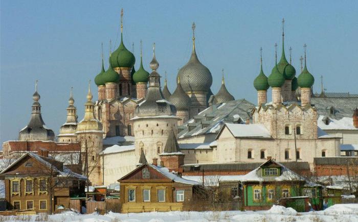 Pequeño anillo de oro de Rusia: una lista de ciudades, atracciones y hechos interesantes
