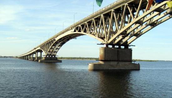 El puente Saratov-Engels está cerrado