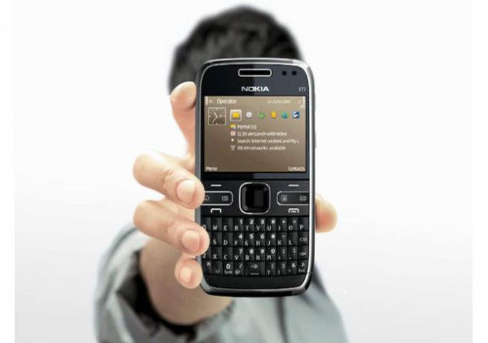 Nokia E72 