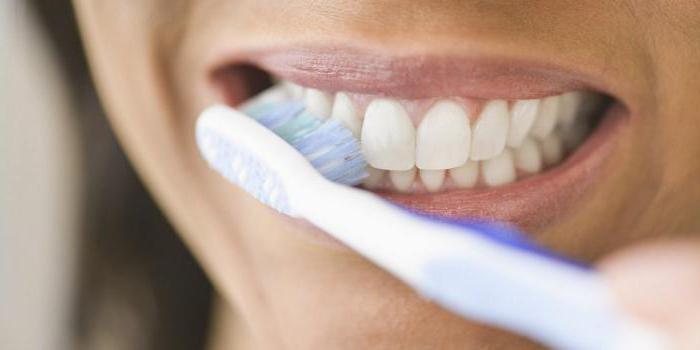 Depósitos de dientes: tipos, causas y métodos de eliminación